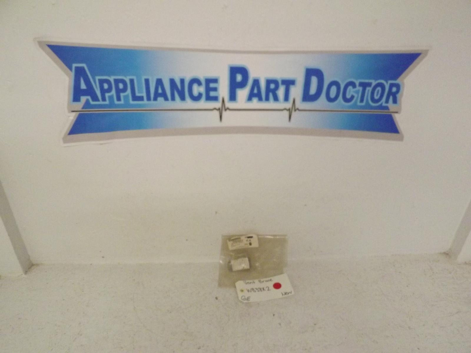 GE Range WB38K2 Vent Brace New GE Range WB38K2 Vent Brace New
